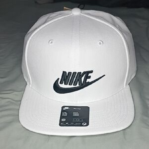 Nike Cap in White with Black Logo